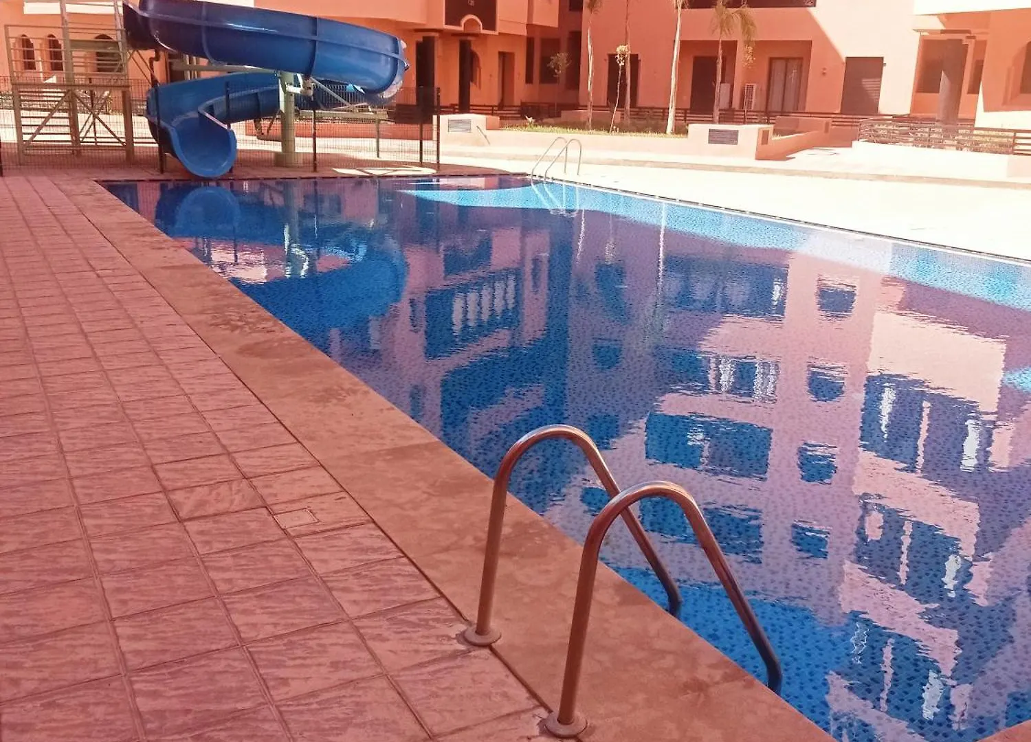 Somptueux Appartement Avec Terrasse Et Piscines Marrakesh 0*,