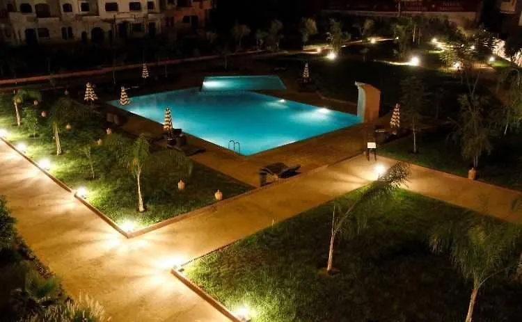 Somptueux Appartement Avec Terrasse Et Piscines Marakéš Maroko